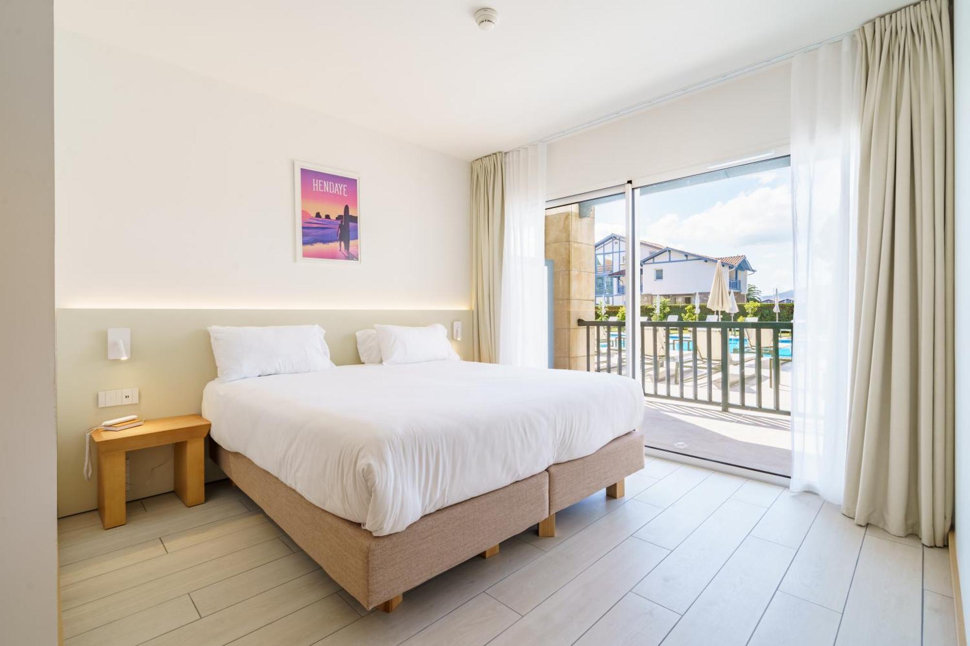 Ibaia - Piscine & 4*