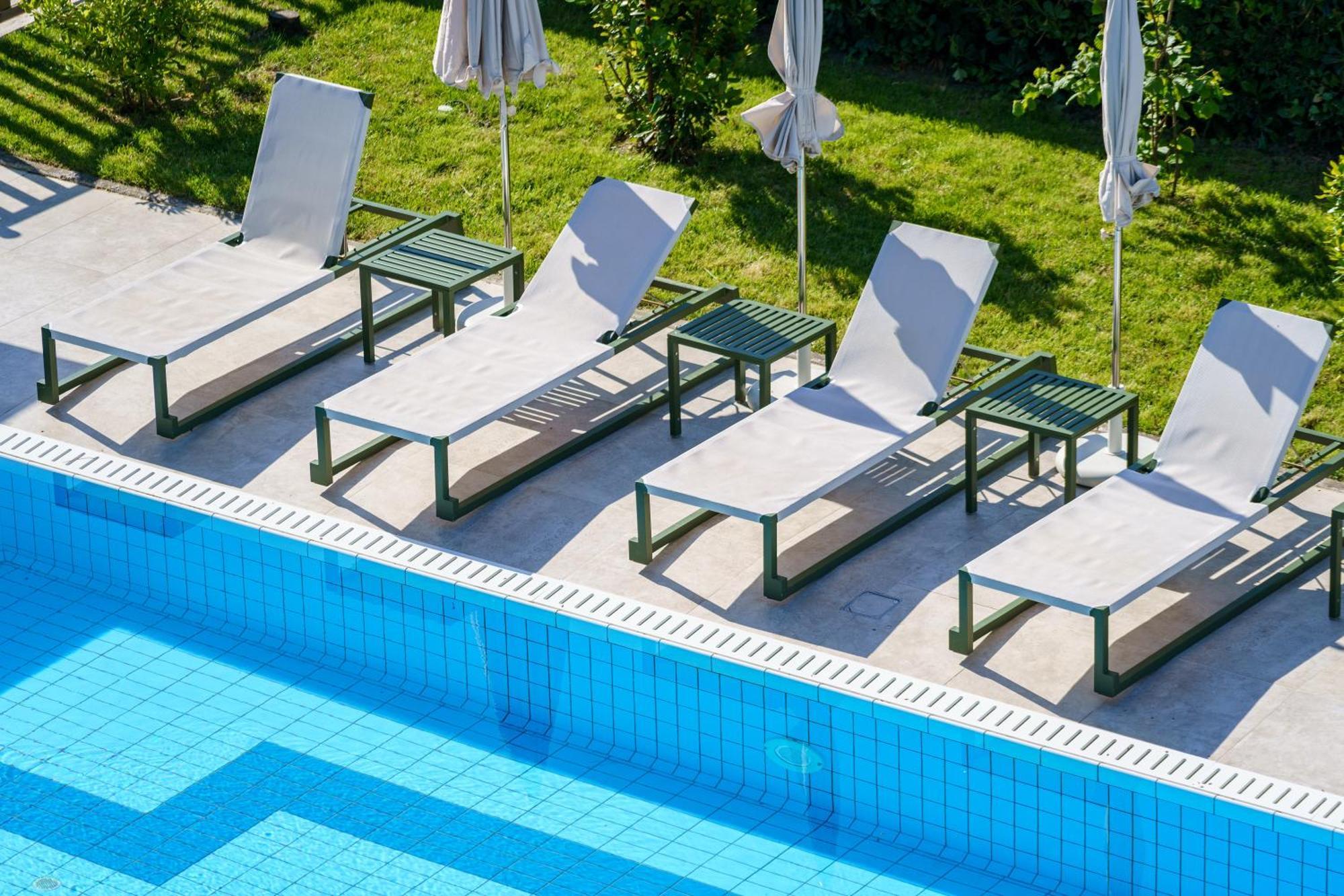 Ibaia - Piscine & Appart hôtel Hendaye